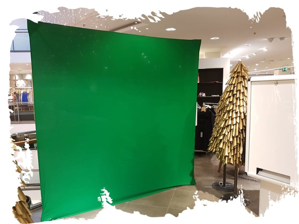 fotobox auf einer weihnachtsfeier mit greenscreen